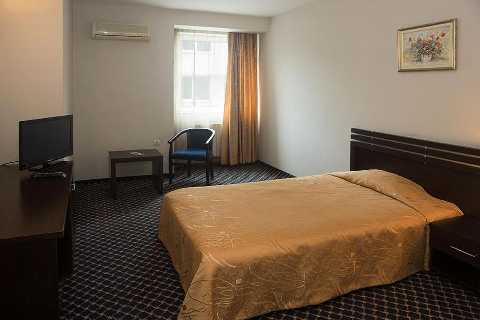 ימבול Diana Palace מראה חיצוני תמונה